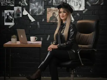 KrystalRasmusse  live sex cam