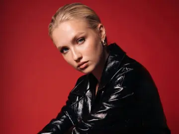 TessaSterling  live sex cam