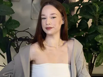 WynonaBarrigan  live sex cam