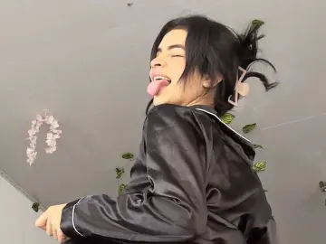 ZaraMilan  live sex cam