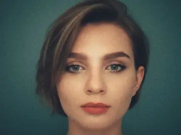 BjorkLight  live sex cam