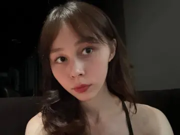 CelenaBouchey  live sex cam