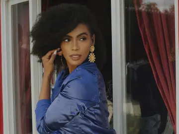 LiaWest  live sex cam