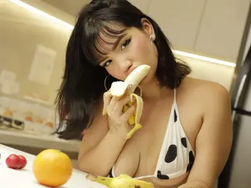 MellyDilucas  live sex cam