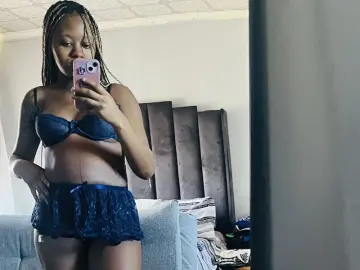 Cheekyhun  live sex cam