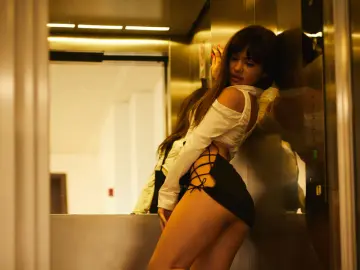 ClaudiaAne  live sex cam