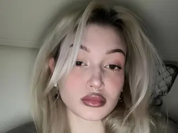 CaseyHemmerling  live sex cam