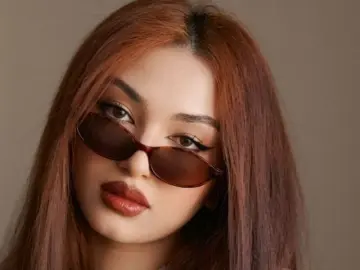 ValeriaHosang  live sex cam