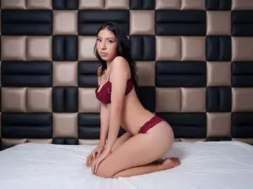 BellaMontblanc  live sex cam