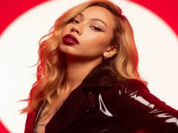 MariaNoir  live sex cam