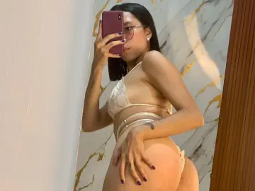 VioletaMonrooe  live sex cam