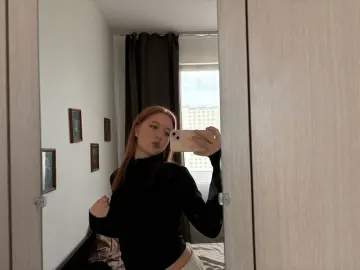 LennieLukasik  live sex cam