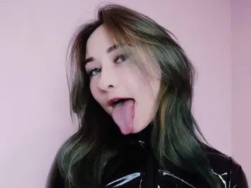 VikaCherry  live sex cam