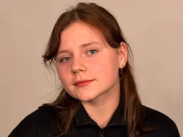 TonaBurgard  live sex cam