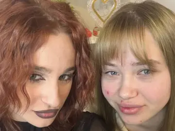 AngelynAndCherry  live sex cam