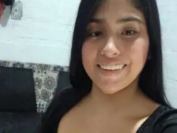 LuciWolf  live sex cam