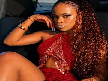 ShontieVicen  live sex cam