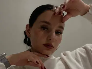 AmaliaBeuther  live sex cam