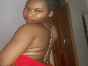 CaramelDaisy  live sex cam