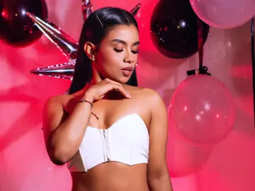 MilyThomas  live sex cam