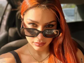 KataMajanna  live sex cam