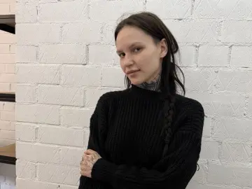 KeniaTucholski  live sex cam