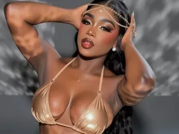 FarahLucy  live sex cam