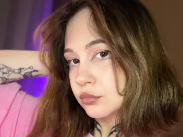 TobiRoback  live sex cam