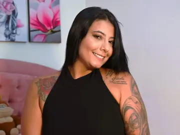 ValleryFerrer  live sex cam