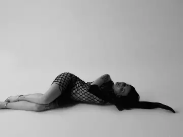 MelissaGrante  live sex cam