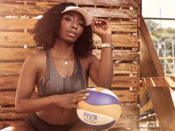 EmilyValenci  live sex cam