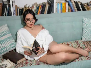 LunaSilvestre  live sex cam