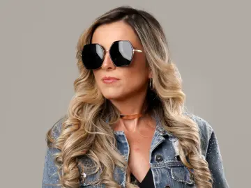 KiaraMoraes  live sex cam