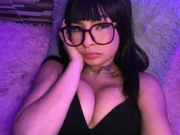 AlessiaCarson  live sex cam