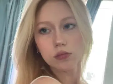 CeciliaWhithrock  live sex cam