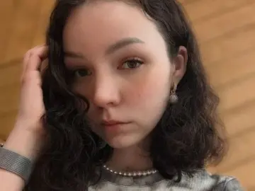 CicelyPlayer  live sex cam