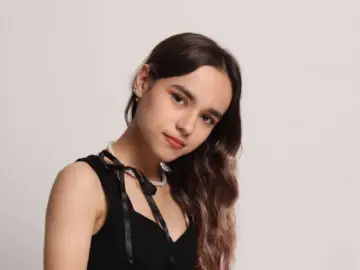 AudreyCongdon  live sex cam