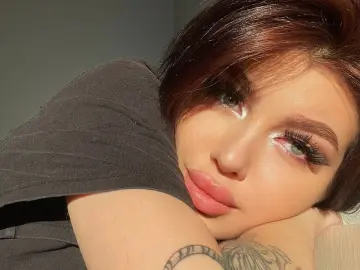 KarolinaKaren  live sex cam