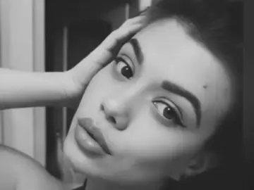 MarciaMoor  live sex cam