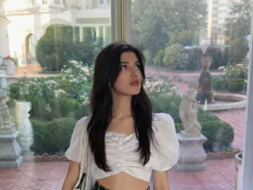 MeganFarry  live sex cam