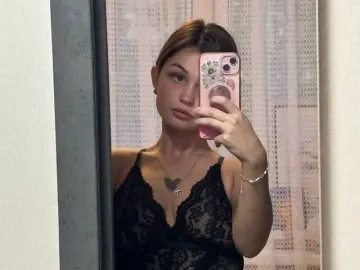 ClareHoop  live sex cam