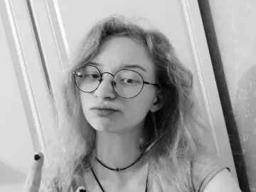 BrittenyTannen  live sex cam