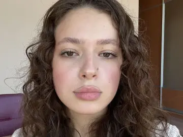 JoanShutter  live sex cam