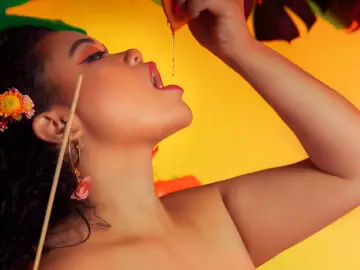 NiaCorelli  live sex cam