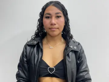 CamilaVelvet  live sex cam