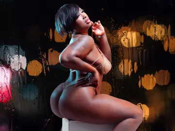 ZendaWayne  live sex cam