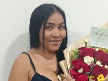 AngelAmour  live sex cam