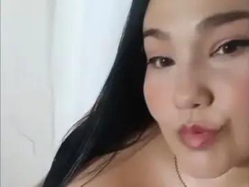 HelenaRossetti  live sex cam
