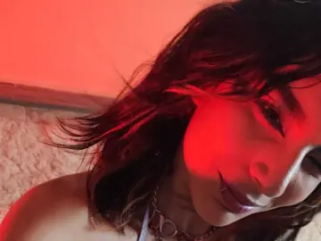 AylaStonne  live sex cam