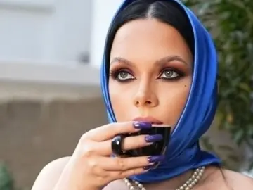 VictoriaMinha  live sex cam